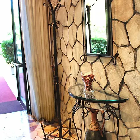 فندق New Primula ريميني