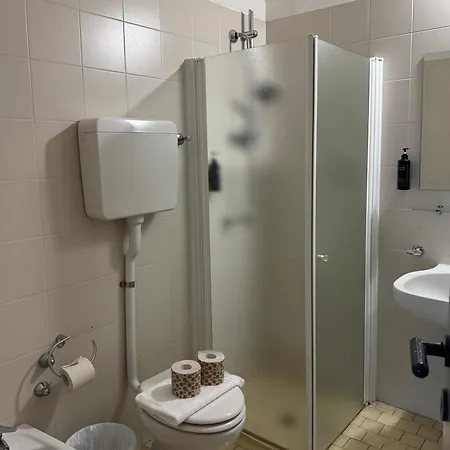 New Primula Hotel